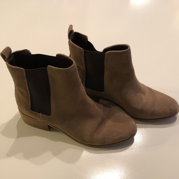 Gap Brown Suede Ankle Boots - Picture 1 of 5